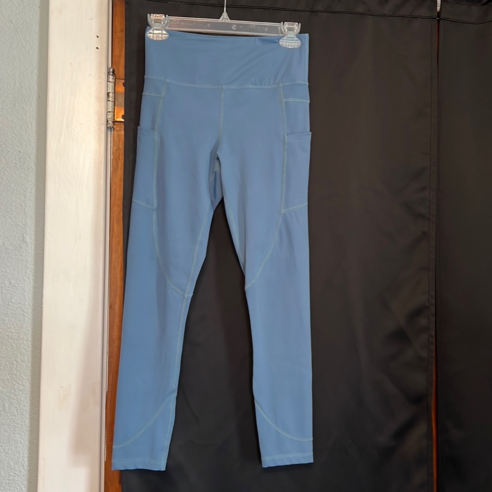 Zyia leggings